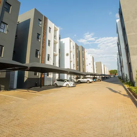 Chic Modern Midrand Escape Apartment Exterior photo